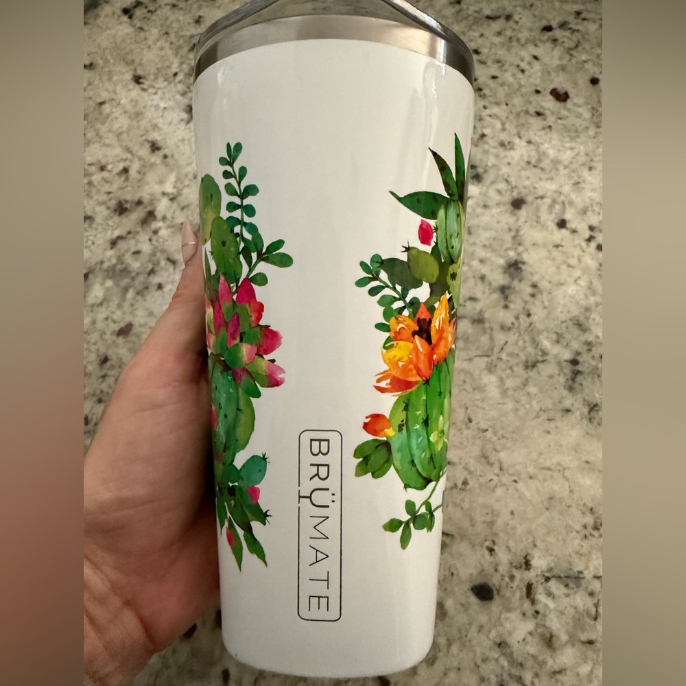 Vintage gently used Brumate Succulent print Imperial Pint Tumbler